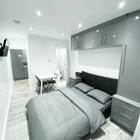 Modern Studio Near Nec With Free Parking - Prime Location Sheldon  Exterior photo